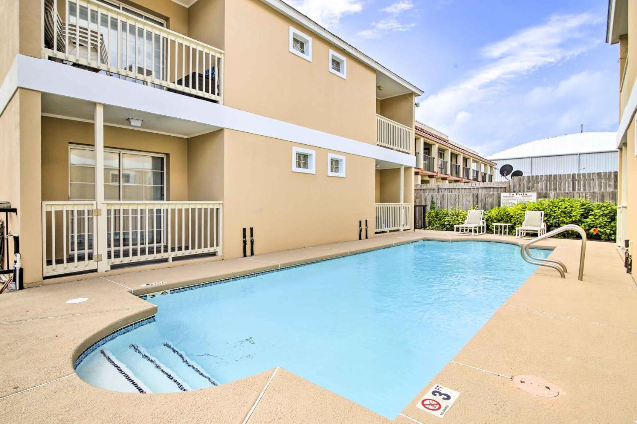 South Padre Island Getaway - Newly Renovated! Apartment Exterior photo