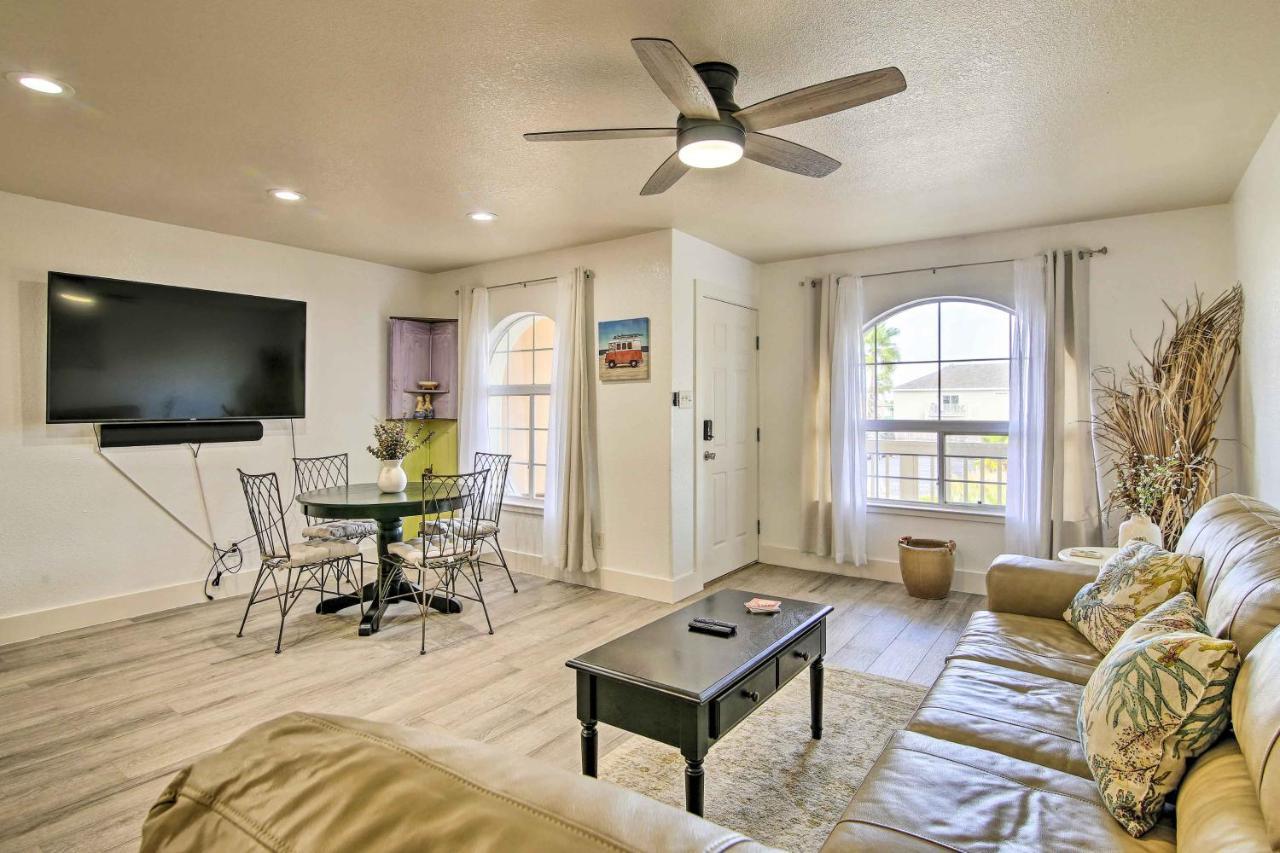 South Padre Island Getaway - Newly Renovated! Apartment Exterior photo