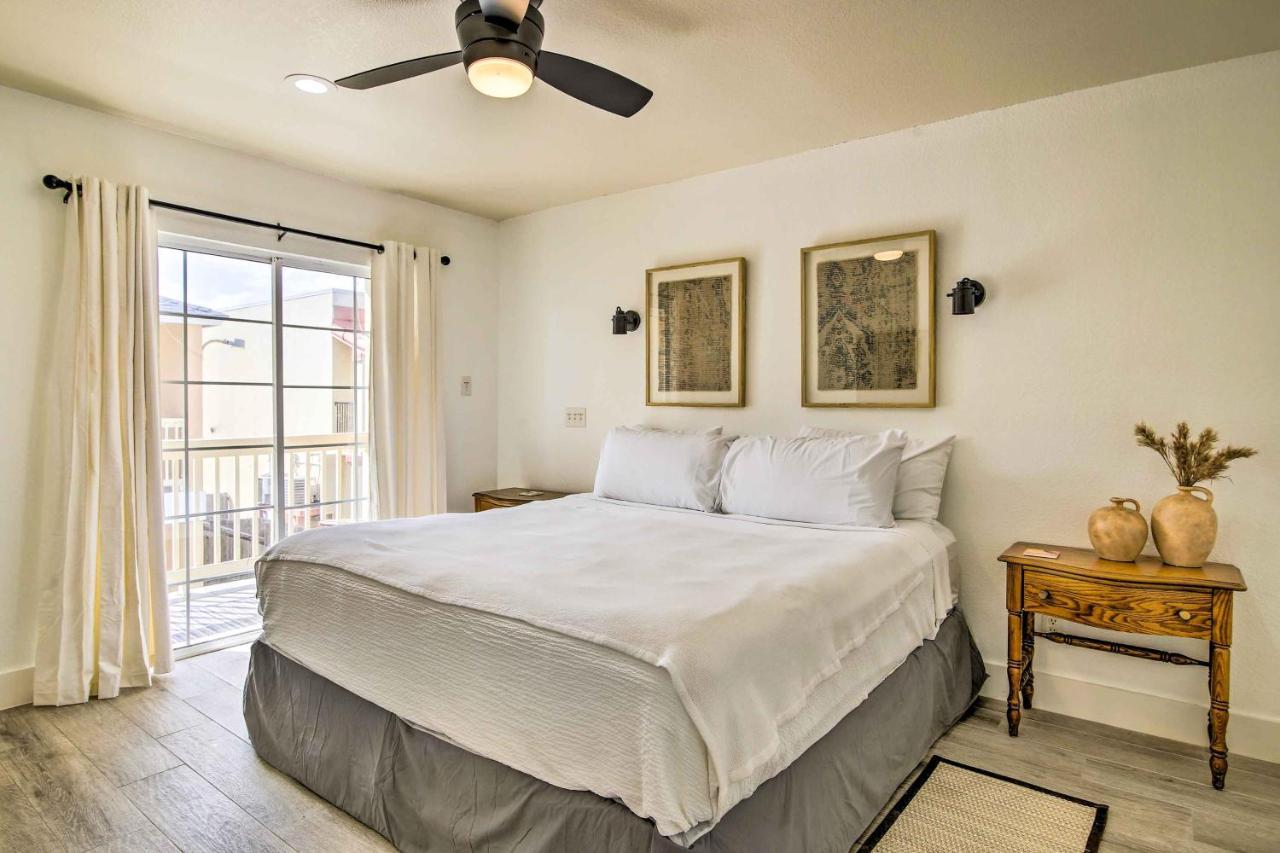 South Padre Island Getaway - Newly Renovated! Apartment Exterior photo